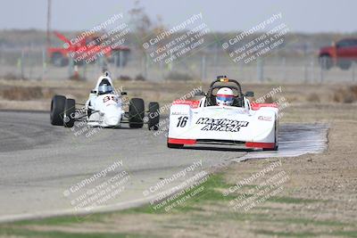 media/Oct-25-2025-CalClub SCCA (Sat) [[34c778dfbe]]/Group 5/Qualifying/